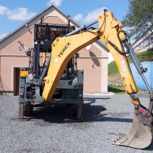 foto Mecalac TLB990 joystick backhoe loader plates